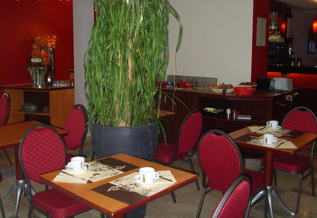 Hotel Restaurant Du Parc De La Colombiere Ντιζόν Εξωτερικό φωτογραφία