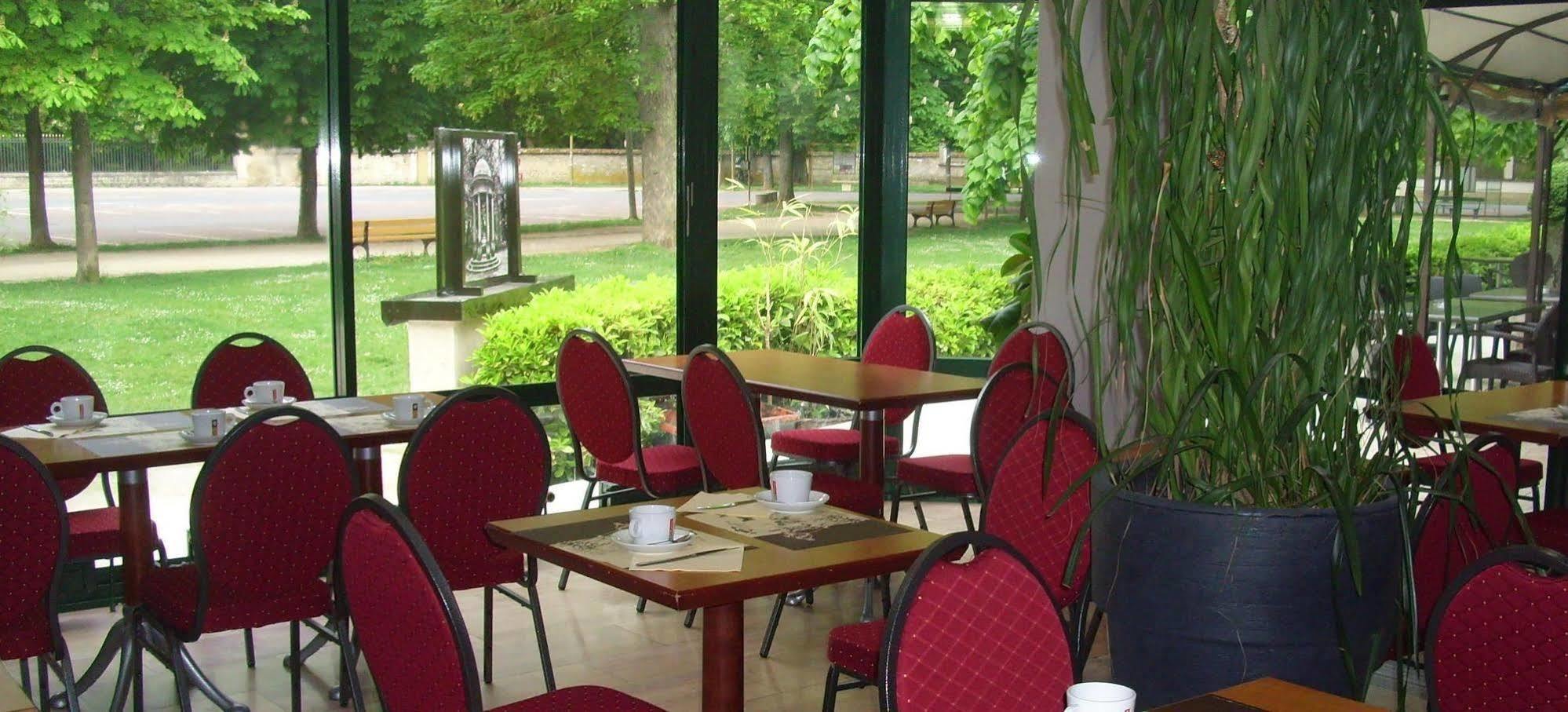 Hotel Restaurant Du Parc De La Colombiere Ντιζόν Εξωτερικό φωτογραφία