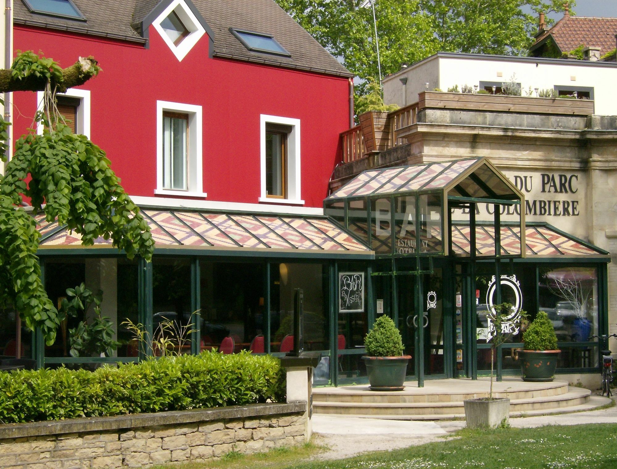 Hotel Restaurant Du Parc De La Colombiere Ντιζόν Εξωτερικό φωτογραφία